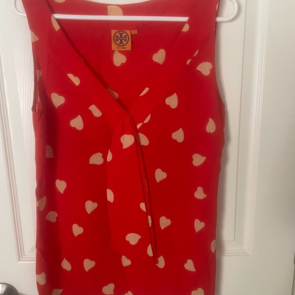 Beautiful Tory Burch Red Silk Heart Top Size 8
